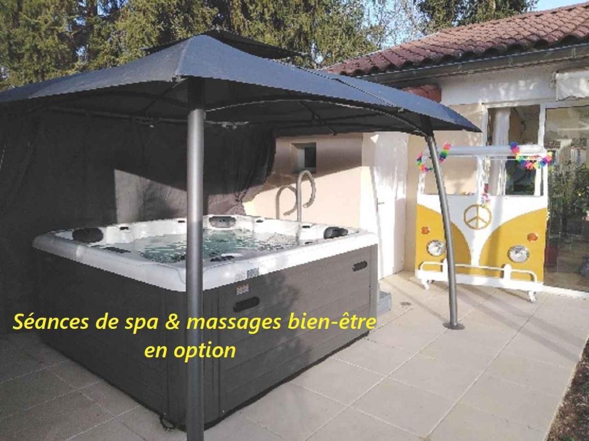 Coeuraccords, Spa & Bien-Etre Au Calme Naturiste Toute L'Annee Saint-Bardoux Exterior foto