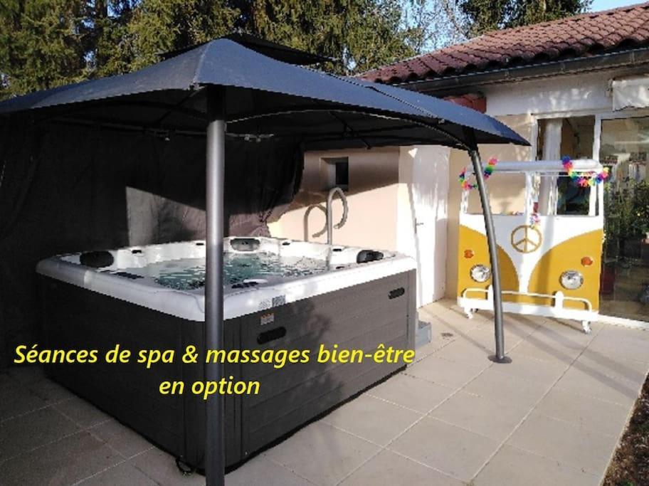 Coeuraccords, Spa & Bien-Etre Au Calme Naturiste Toute L'Annee Saint-Bardoux Habitación foto